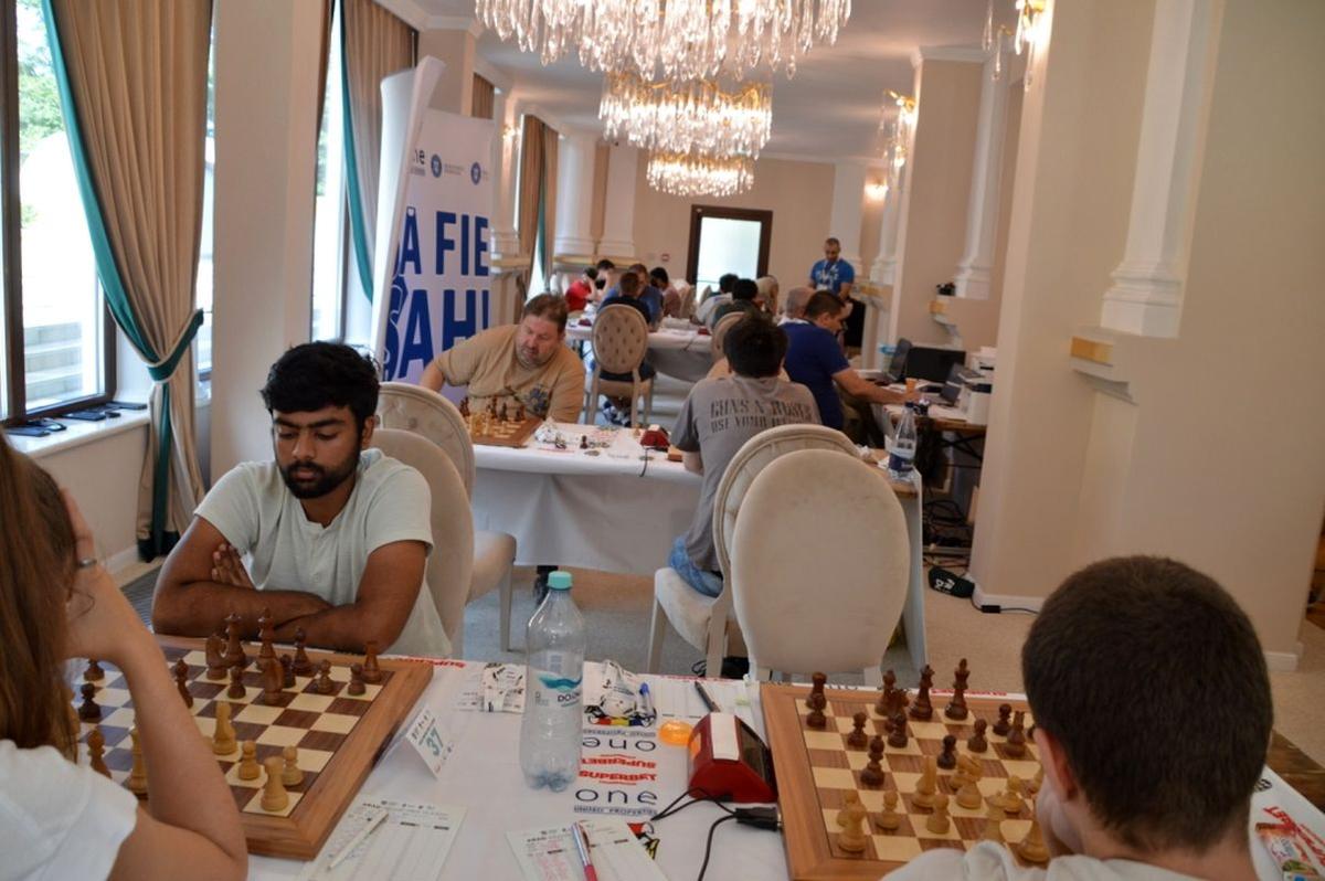 A început turneul de șah Arad Grand prix Classic 2023 » Cine sunt marii favoriți + Marele premiu pus în joc