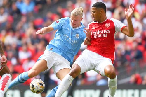 Erling Haaland în Manchester City - Arsenal, foto: Imago