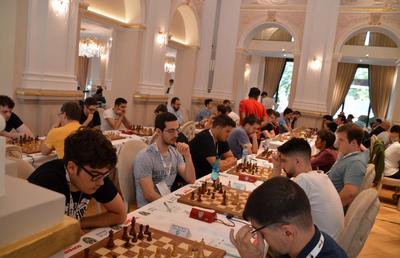 A început turneul de șah Arad Grand prix Classic 2023 » Cine sunt marii favoriți + Marele premiu pus în joc