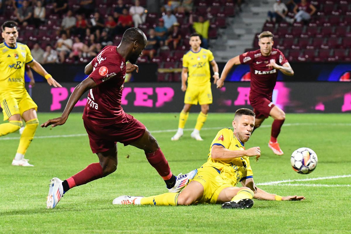 Adrian Mihalcea, descumpănit după CFR Cluj - Slobozia: „Am fost depășiți la toate capitolele”