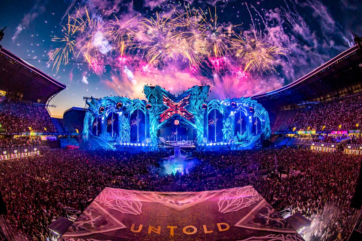 500.000 de fani au participat la ediția Untold din acest an » Cele mai tari imagini de la festivalul de pe stadionul Cluj Arena