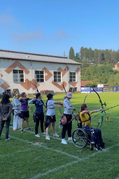 Anda Arghir, singura sportiva cu handicap de la ”naționalele” de tir cu arcul