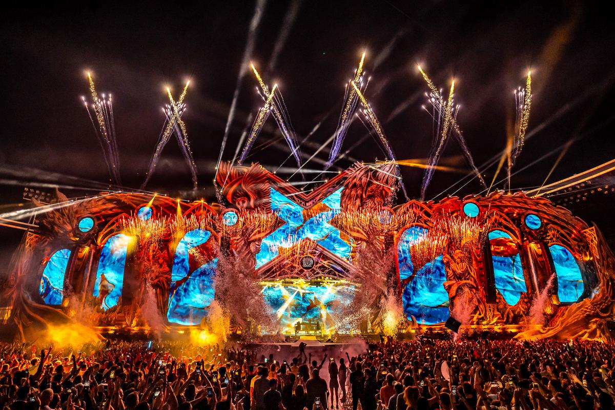 500.000 de fani au participat la ediția Untold din acest an » Cele mai tari imagini de la festivalul de pe stadionul Cluj Arena