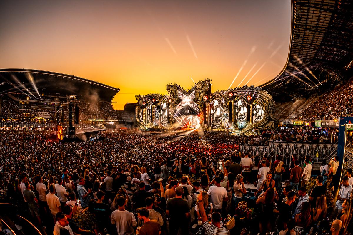 500.000 de fani au participat la ediția Untold din acest an » Cele mai tari imagini de la festivalul de pe stadionul Cluj Arena