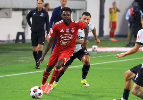 Dimitri Oberlin a avut o prestație de excepție în Sepsi - FCSB. Foto: Ionuț Iordache, GSP
