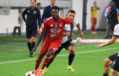 A driblat cât toți jucătorii de la FCSB la un loc » Povestea lui Oberlin, atacantul de 4 milioane de euro care a distrus Benfica de ziua lui