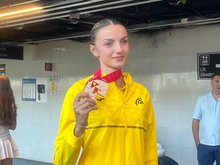 Daria Vrînceanu, vicecampioană mondială U20 la triplusalt/ Foto: Carmen Dumitru (GSP)