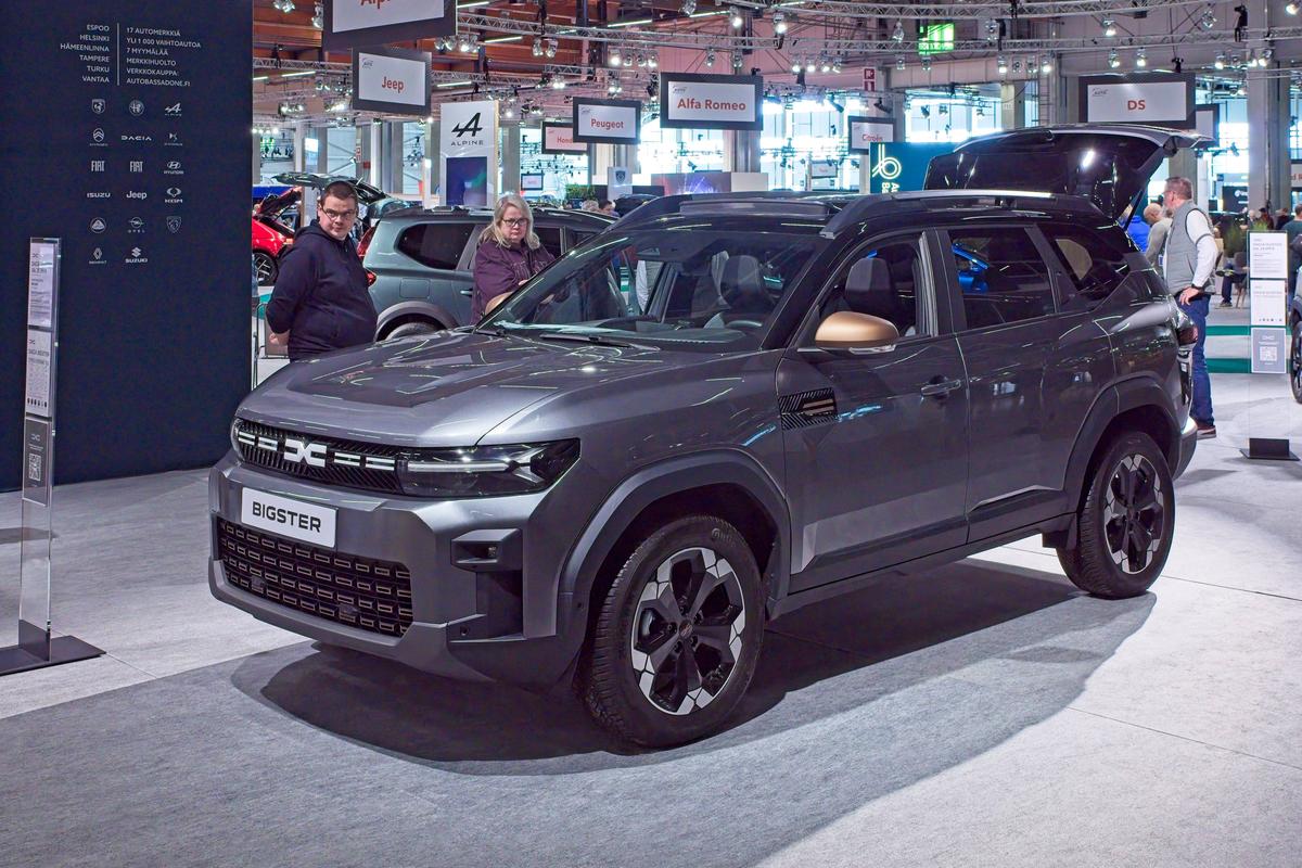 Impact total! Modelul de la Dacia care i-a impresionat pe britanici: „Mașina are un nume amuzant și este mai ieftină decât rivalele”