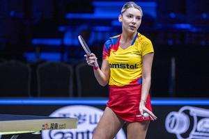 „Încercați să vă concentrați mai mult la joc” » Bernadette Szocs și antrenorul său, frustrați de arbitru la Europe Smash 2026