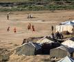 Jucători și terenuri de fotbal din Fâșia Gaza // Foto: Imago