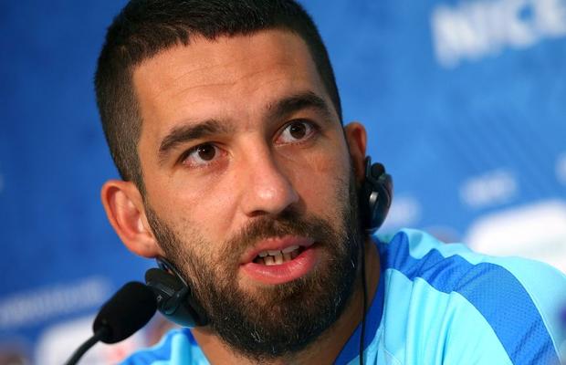 Prietenia cu Erdoğan l-a salvat de închisoare! Arda Turan, condamnat la 2 ani și 8 luni cu suspendare după scandalul monstru în care a fost implicat