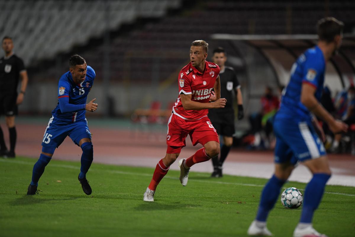 DINAMO - FC BOTOȘANI 1-1 // Dinamo, fără victorie după 3 etape! „Câinii” au obținut un punct cu Botoșani după supergolul lui Borja Valle