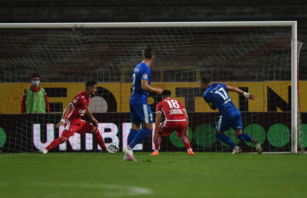 DINAMO - FC BOTOȘANI 1-1 // Dinamo, fără victorie după 3 etape! „Câinii” au obținut un punct cu Botoșani după supergolul lui Borja Valle