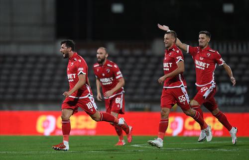 Dinamo a remizat aseară cu FC Botoșani, scor 1-1. Dorin Șerdean, președintele executiv al „câinilor”, simte că lucrurile se schimbă în bine.