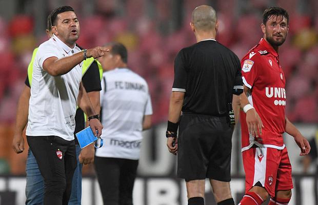 DINAMO - FC BOTOȘANI 1-1. Cosmin Contra sare la gâtul lui Marius Avram: „A fost un arbitraj șmecheresc!” » Veste uriașă pentru jucători