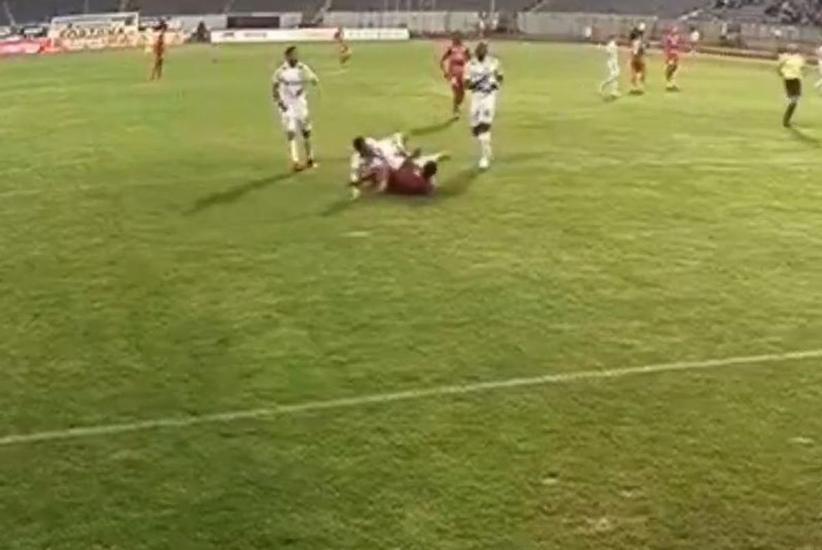 FOTO FC Botoșani - CFR Cluj, fault Culio la Ongenda