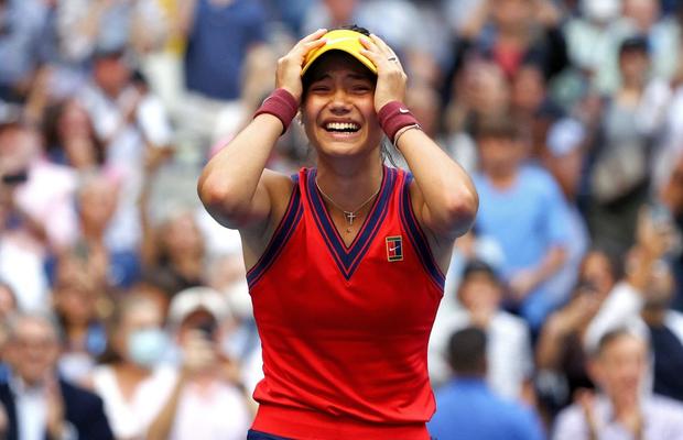 Emma Răducanu - Leylah Fernandez 6-4, 6-3. Britanica scrie istorie: e campioană la US Open 2021