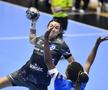 CSM București răstoarnă tabela după pauză și o învinge pe Krim, la debutul în Liga Campionilor