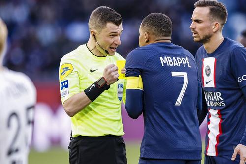 Willy Delajod e cel mai tânăr arbitru care a condus un meci din Ligue 1 / Sursă foto: Imago Images