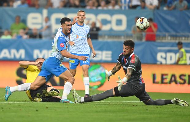 Universitatea Craiova și-a prezentat transferul de la Oțelul
