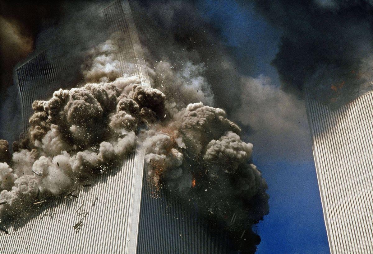 11 septembrie 2001, „ziua în care am fost învinși cu toții” » Ce titra Gazeta Sporturilor pe copertă, a doua zi după atentatele de la World Trade Center
