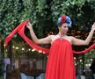 Simona Radiș și Sabrina Voinea, ravisante pe podiumul de la Bukarest Fashion Week: „Îmi dau lacrimile!” + Cu ce vedete s-au întâlnit în culise