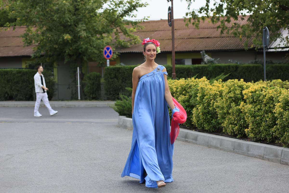 Simona Radiș Ancuța Bodnar prezentare modă - București, septembrie 2025