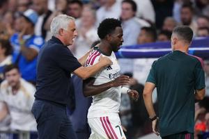 Mourinho îl apără iar pe Vinicius Jr: „Mi-a frânt inima să-l văd în acea situație. N-a găsit bucuria să fie decisiv”