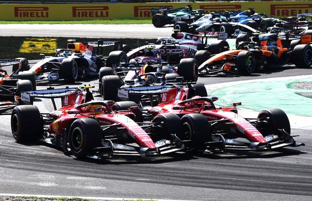 Charles Leclerc și-a asumat vina pentru incidentul cu Lewis Hamilton: „Asta i-am spus”