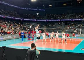 România - Elveția, meci crucial pentru tricolori în grupa D a EuroVolley » Gazdele și-au adjudecat primul set