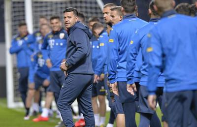 Ioanițoaia nu înțelege decizia lui Contra în privința unui fotbalist: „L-aș fi lăsat să se antreneze cu tineretul lui Rădoi”
