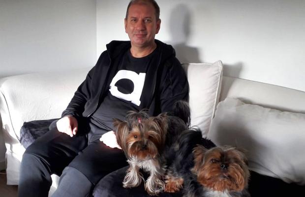 FEROE - ROMÂNIA // VIDEO Interviu cu Nicolae Zamfir, fostul jucător al Craiovei stabilit în Feroe: „Să-i lovim acolo unde îi doare cel mai rău!”