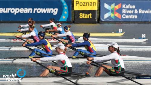 Simona Radiș și Ancuța Bodnar la startul probei de dublu vâsle FOTO worldrowing