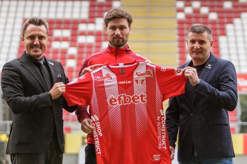 Tomas Wagner a semnat cu UTA // foto: Facebook @ UTA