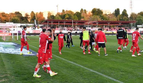 DINAMO. Mircea Rednic (59 de ani) nu îl va putea folosi în următoarele săptămâni pe mijlocașul Cosmin Matei (30 de ani).