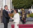 Klaus Iohannis, primit de preşedinta Ungariei la Budapesta » Tot orașul e împânzit cu steagurile României