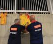 ”Tricolorii” dau autografe la finalul antrenamentului oficial din Cipru FOTO: Ionuț Iordache (GSP)