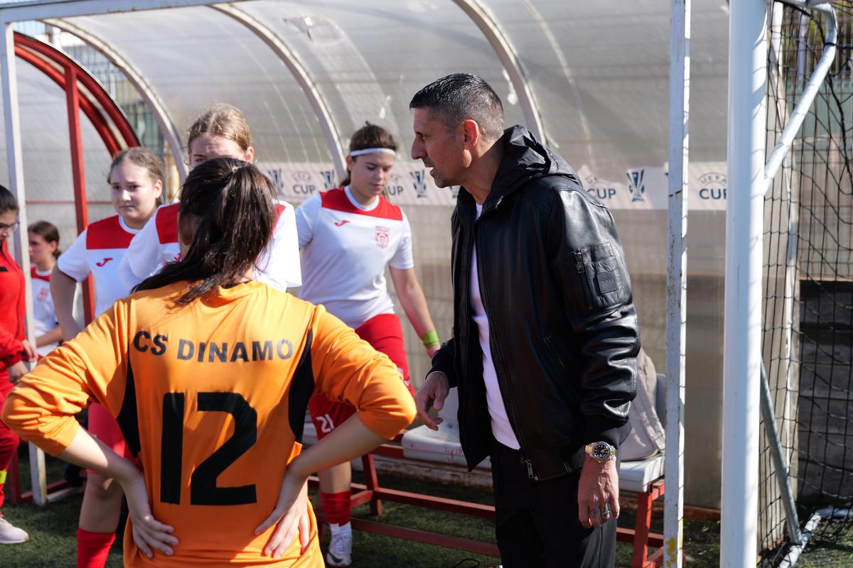 Nadia Comăneci a vizitat Complexul Sportiv Dinamo / Foto: Andrei Furnigă GSP