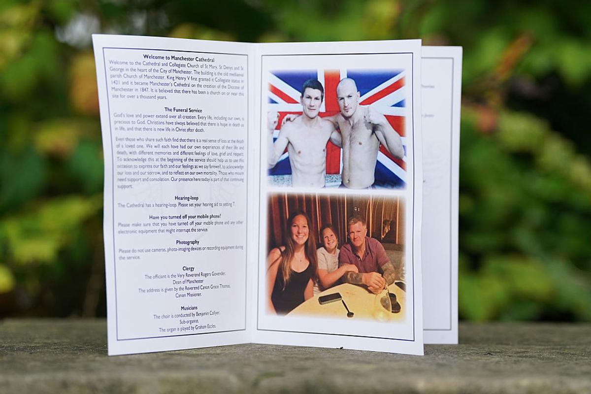 Cortegiul funerar al lui Ricky Hatton