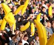 Bananele gonfabile fac parte din tradiția lui Manchester City // Foto: Getty Images