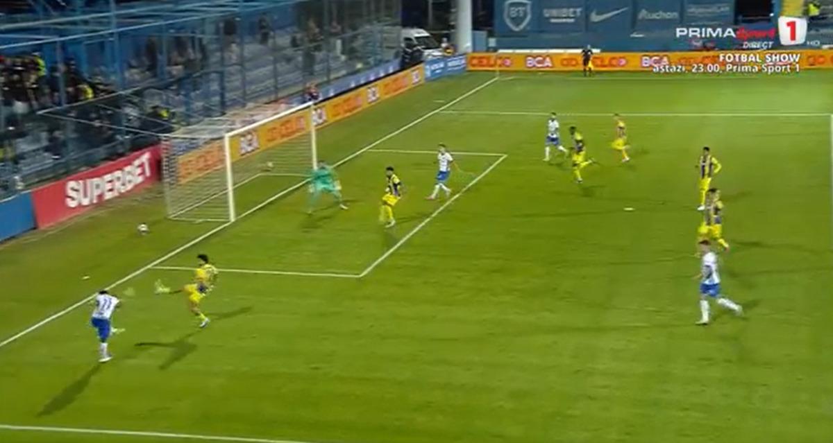Cristi Ganea, gol fabulos în Farul - Petrolul
