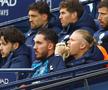 Erling Haaland mănâncă o banană // Foto: Imago