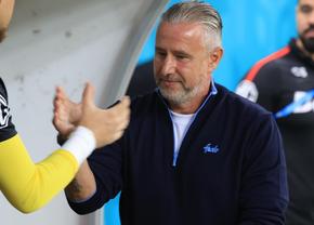 Gestul lui Reghecampf care nu i-a plăcut lui Panduru: „Când pierzi, mai faci?” + Se ia de un jucător și laudă altul: „Top!”