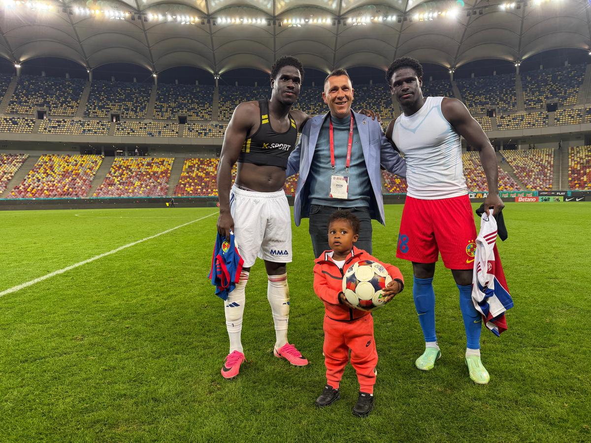 Imagini la finalul meciului FCSB - Oțelul, cu Gigi Becali și MM Stoica în prim-plan