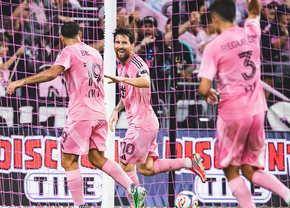 Messi și Suarez, recital împotriva echipei lui Louis Munteanu