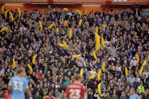 De ce au adus fanii lui City banane gonflabile la „măcelul” cu Liverpool