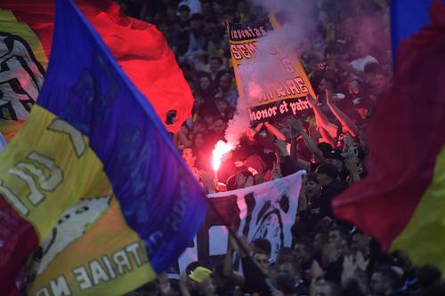 Suporterii dinamoviști, la România - Suedia/ Foto: Imago