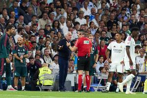 Mourinho refuză să vină la conferința de presă: „Vreau să fiu pe bancă împotriva Sevillei și a Barcelonei”