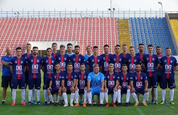 Urmașii de basm » CA Oradea, singura echipă campioană în România și Ungaria, atacă o nouă promovare