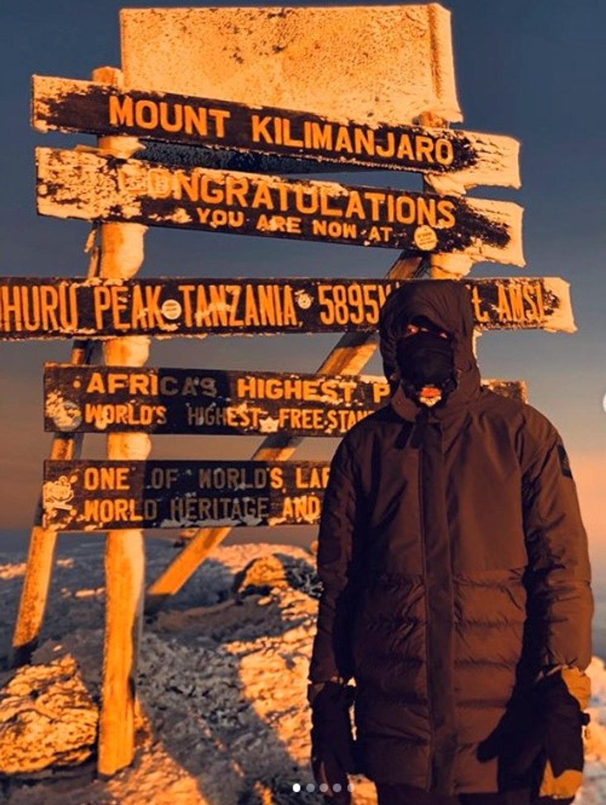 Imagini inedite » Garbine Muguruza, ascensiune pe Kilimanjaro
